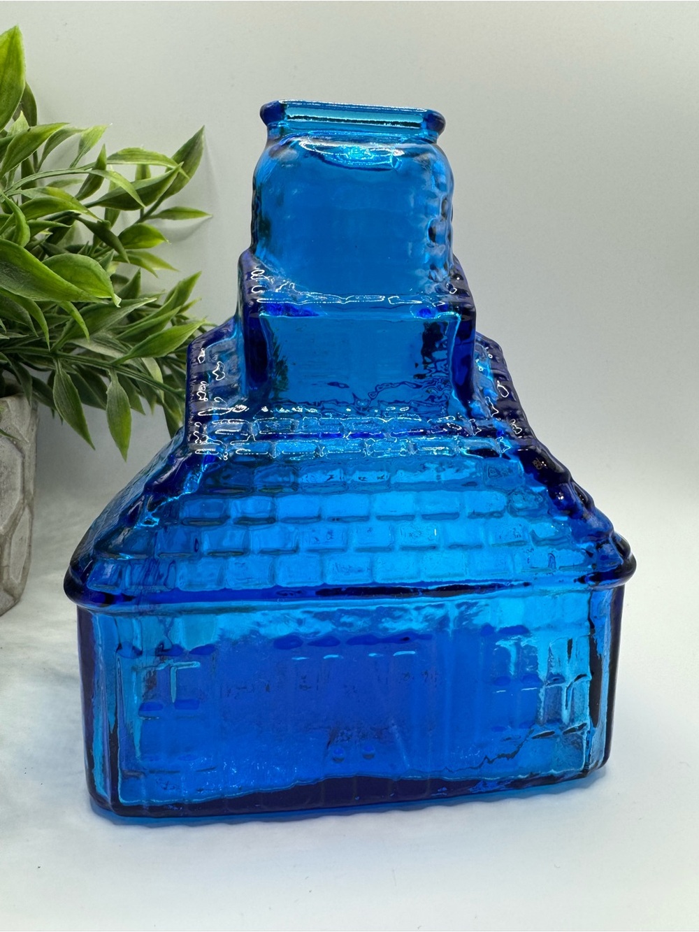 T. C. Wheaton Co Vintage Flint Glass Blue “Log Cabin” Coin Bank, EUC.